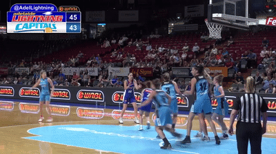 Laura Hodges: "A great player and exemplary leader"