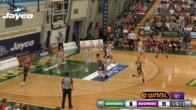 Todhunter often guarded the opposition's best scorer. Here, she sticks to Melbourne star Maddie Garrick and forces a turnover.