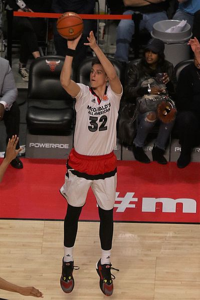 Portland draftee Zach Collins is a 7-footer with real shooting range.
